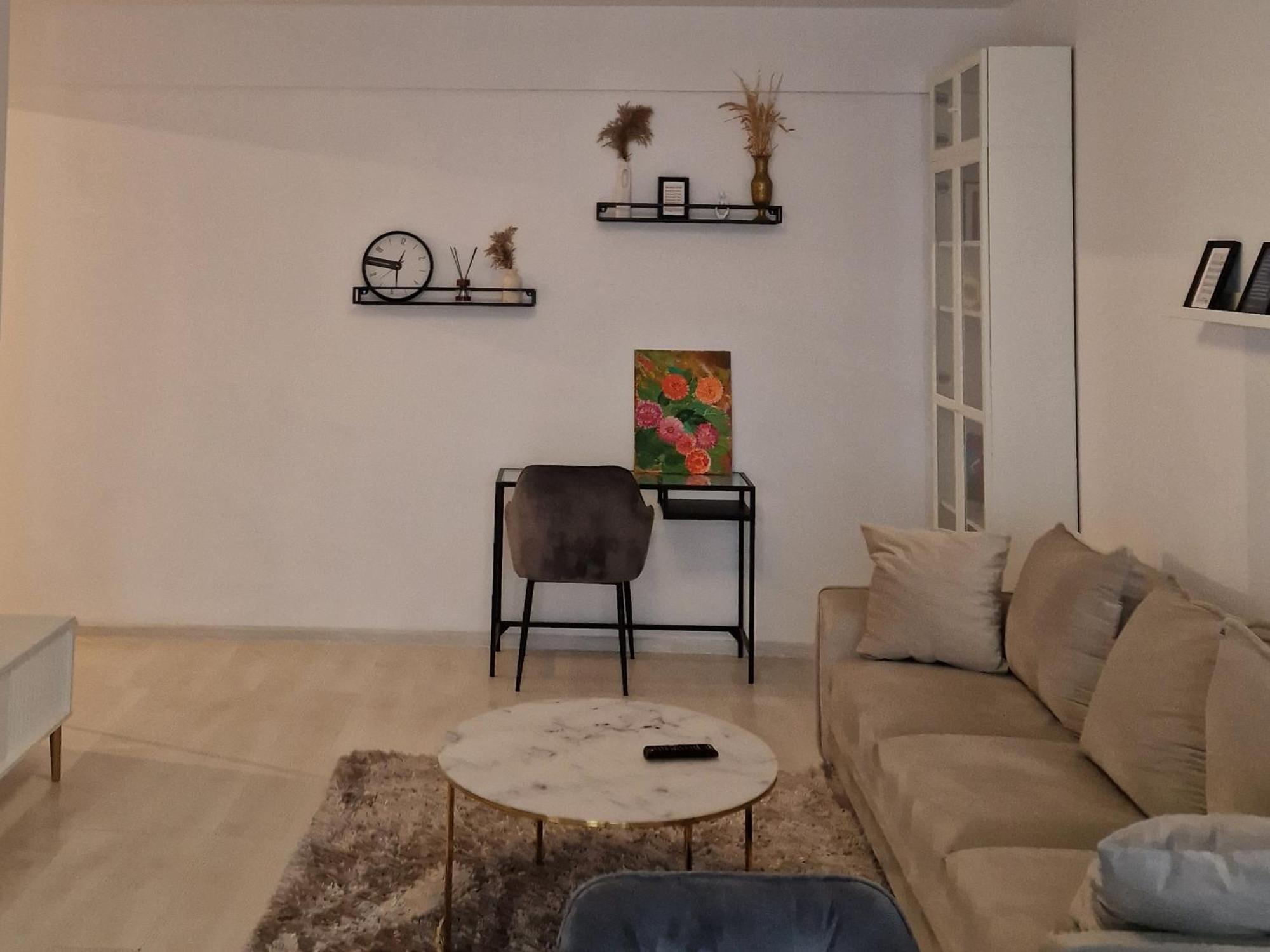 Mmc Apartament Appartement Braşov Buitenkant foto